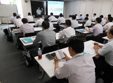 従業員向け障がい者研修風景